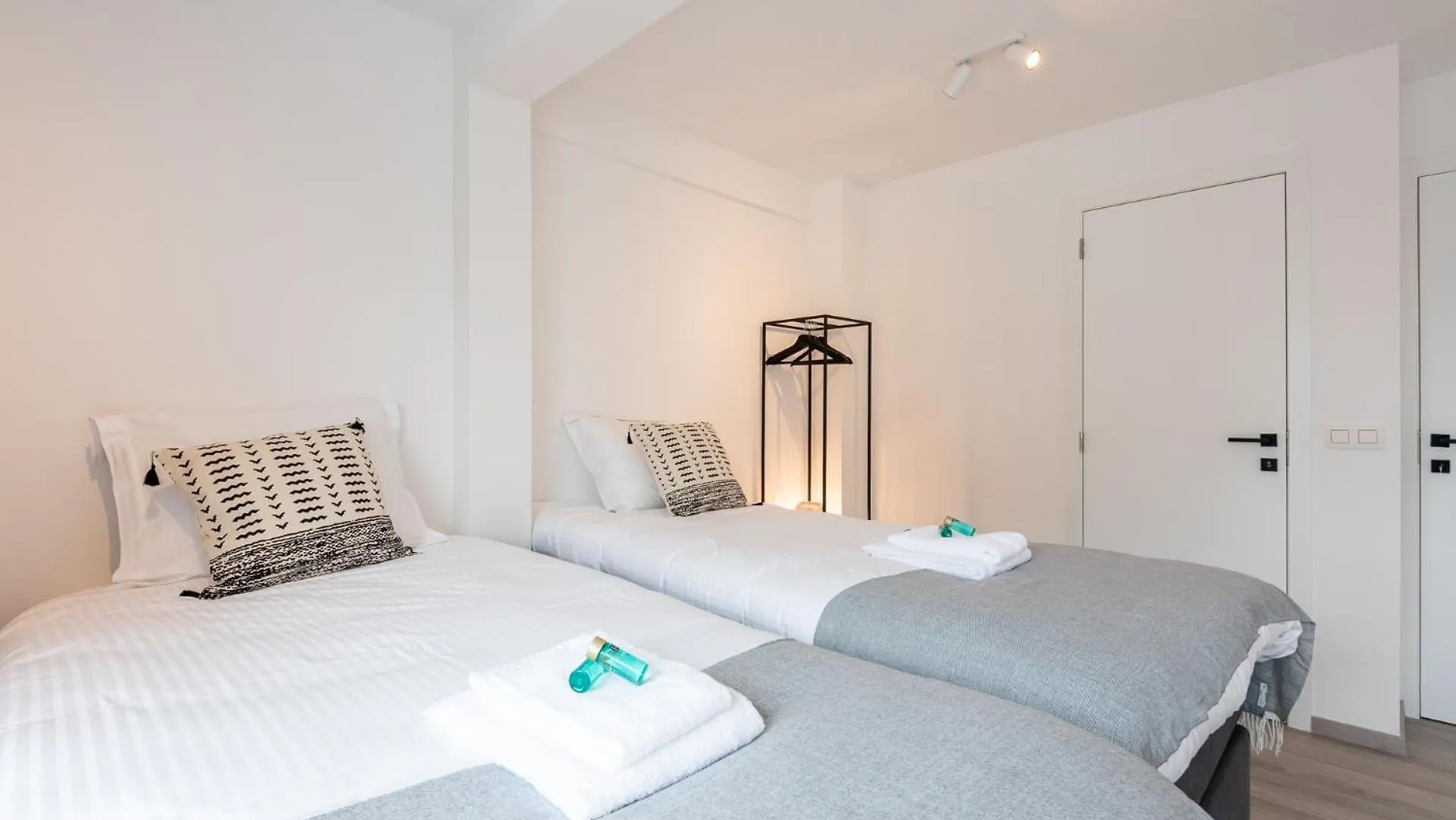 Apartment Spacious Penthouse For 8 People In The City Centre Ostend