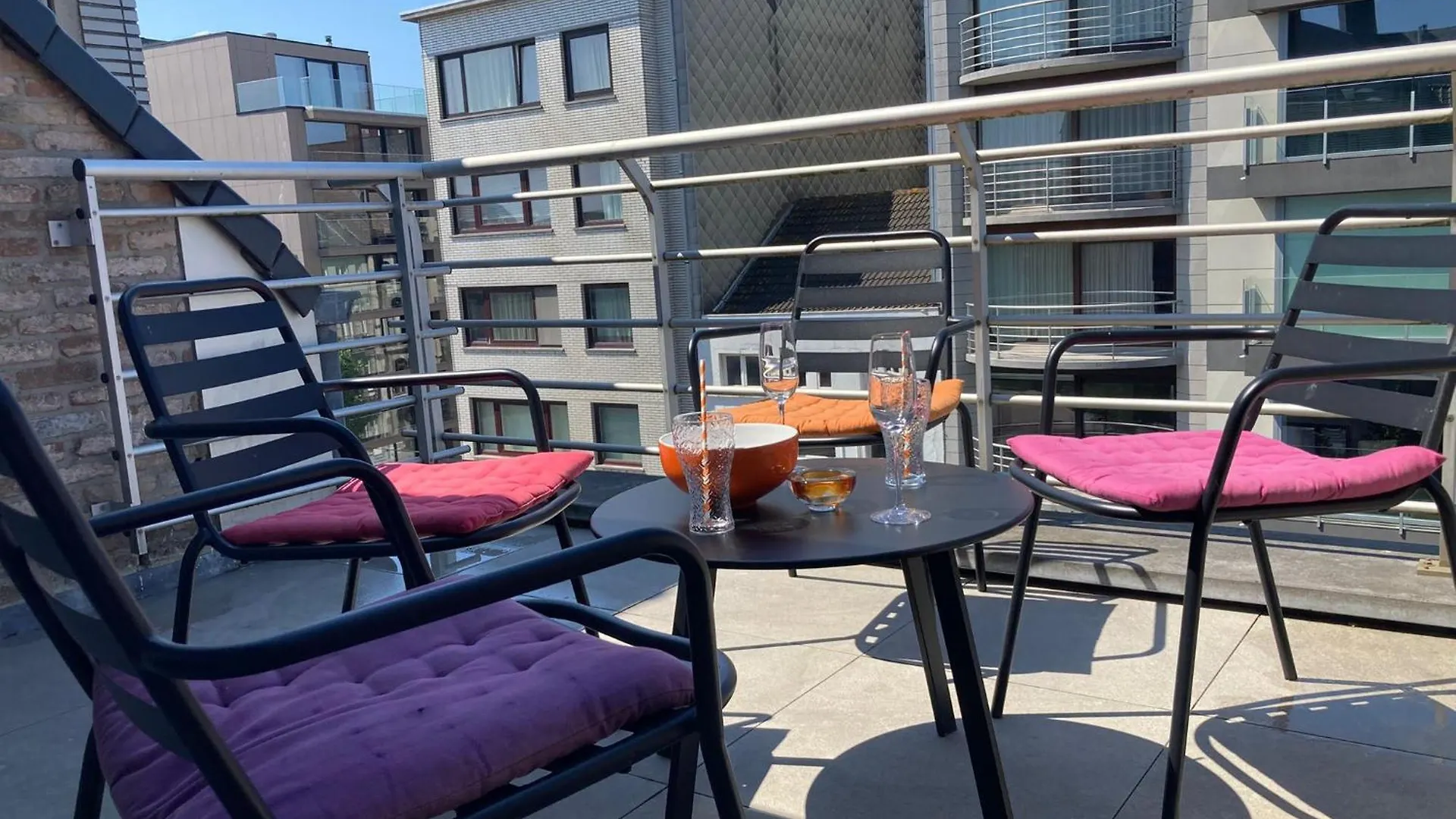 Apartment Spacious Penthouse For 8 People In The City Centre Ostend